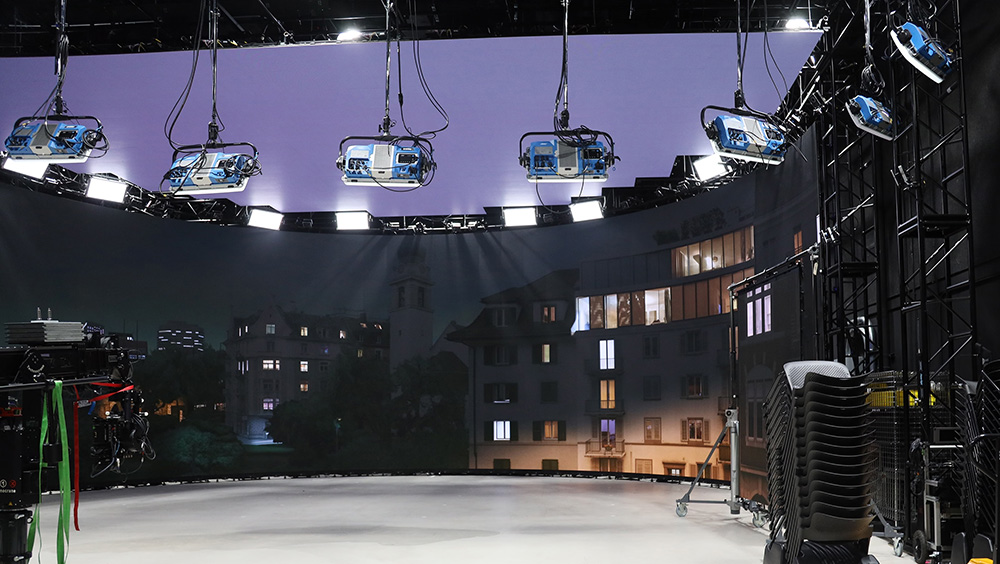 Virtual Production Volume in a Film School