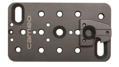 Cameo 2x4 V-Plate for Mounting Wireless Transmitters