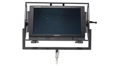 Nebtek PVM-A170 Bracket with Anton/Bauer Gold Mount Battery Adapter